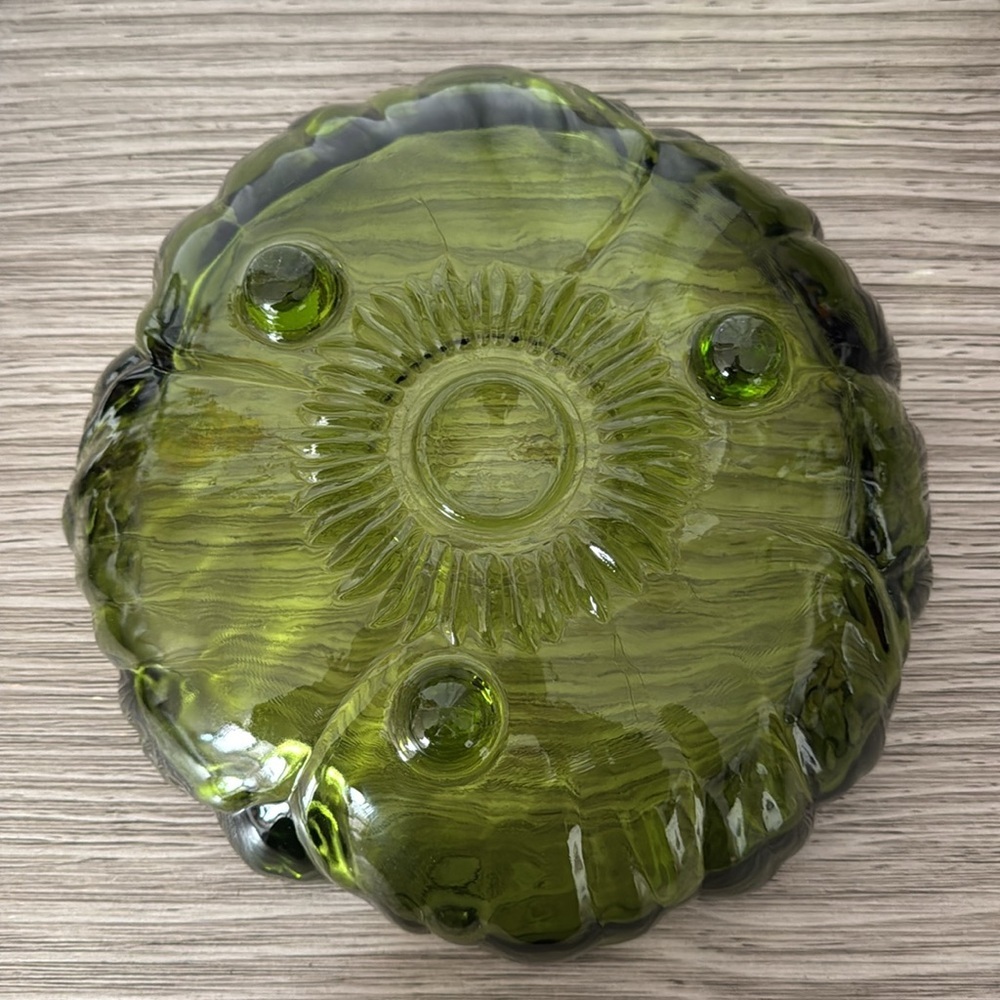 Vintage Indiana green footed bowl​ - Picture 3 of 5